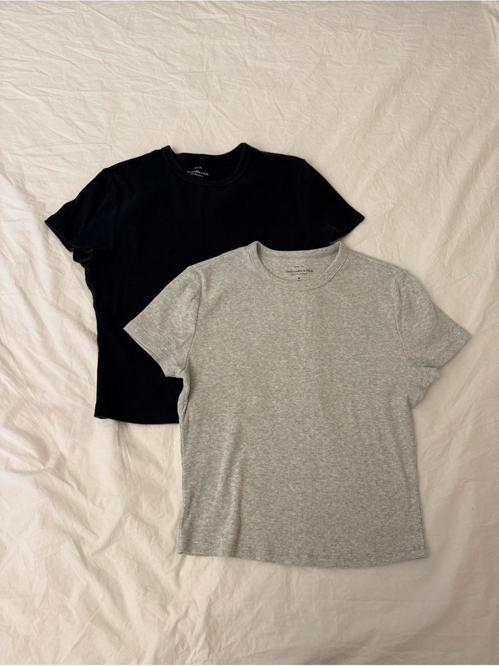 A&F essential ribbed baby tees (2 ct) grey and black
